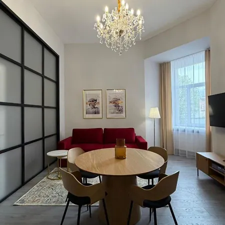 Crystal Loft In Center Apartment *